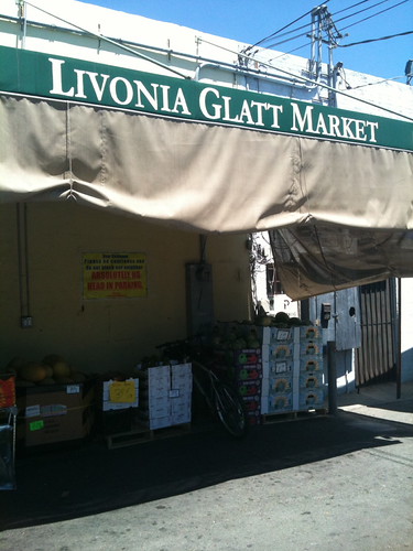 Livonia Glatt Market